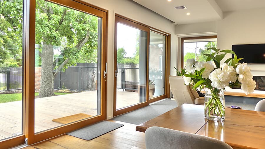 modern sliding aluminum system