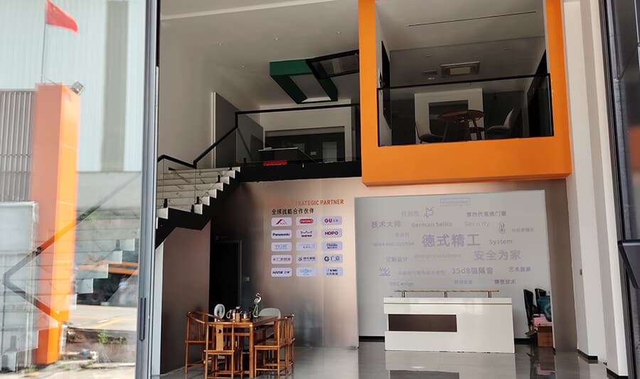Aluminum Door and Window Factory