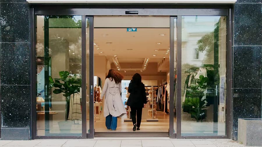 Energy-efficient automatic sliding glass door