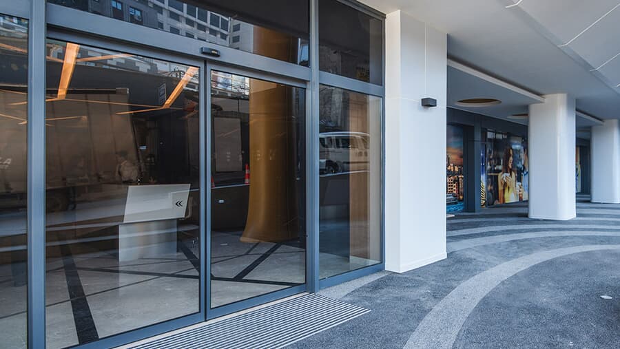 Commercial Glass Door